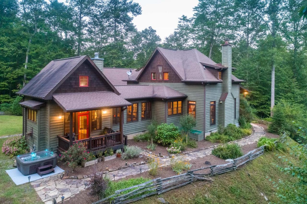 Elegant Mountain Retreat Vila Almond Exterior foto